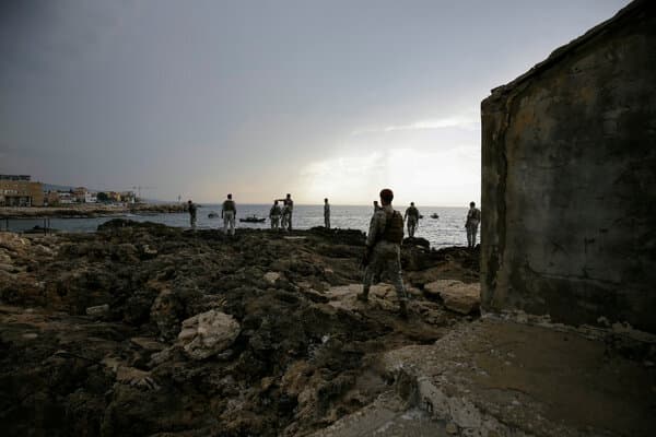 Israel Says Elite Naval Commandos Abducted Hezbollah Operative