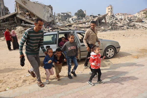 Thousands of Children in Gaza Get 2nd Dose of Polio Vaccine