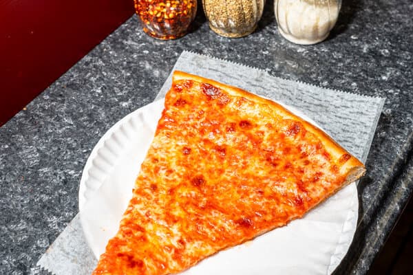 New York Pizzas to Add to Your Must-Eat List